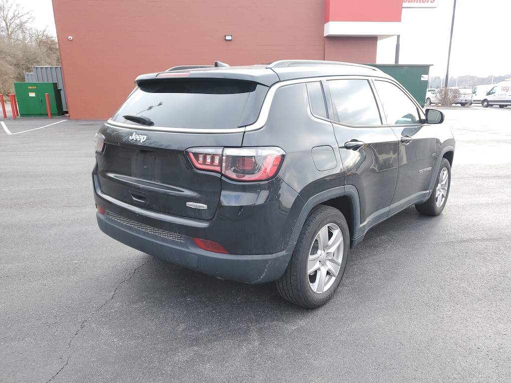 Used 2022 Jeep Compass Latitude FWD SUV