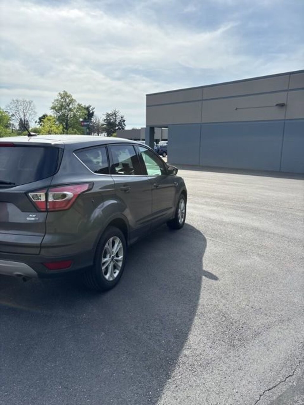Used 2017 Ford Escape SE 4WD SUV