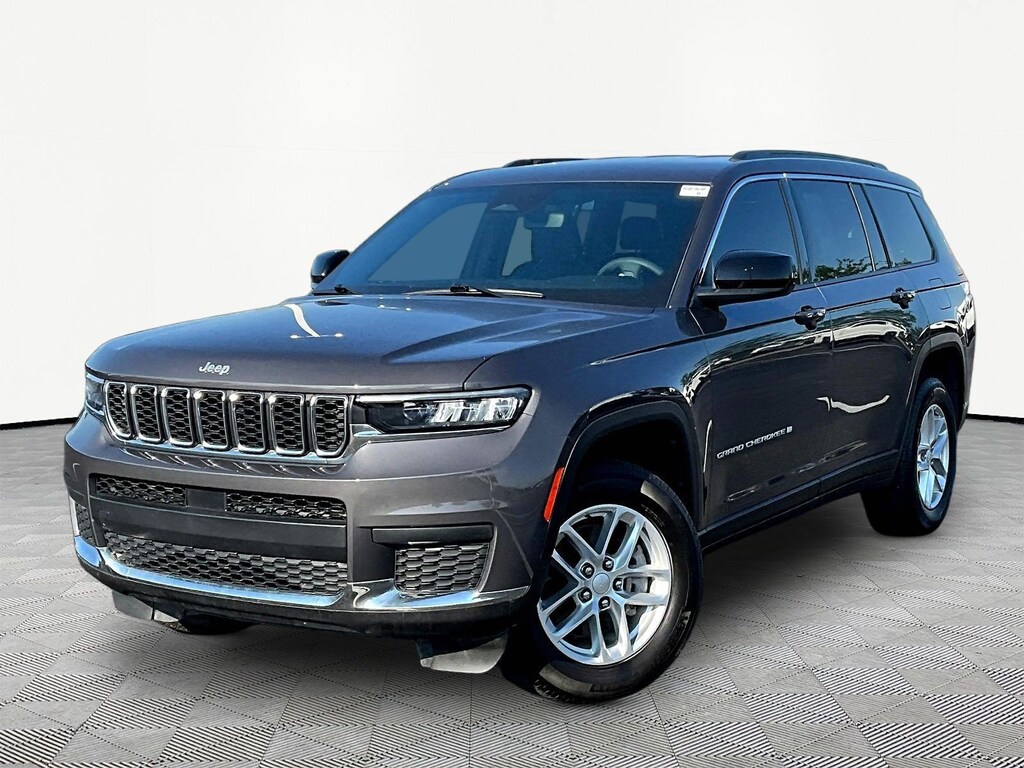 Used 2024 Jeep Grand Cherokee L Laredo 4x4 SUV