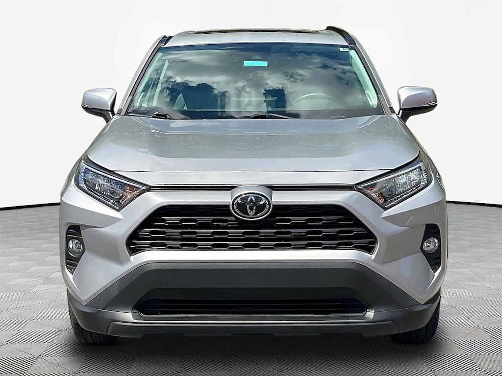 Used 2019 Toyota RAV4 XLE Premium AWD SUV