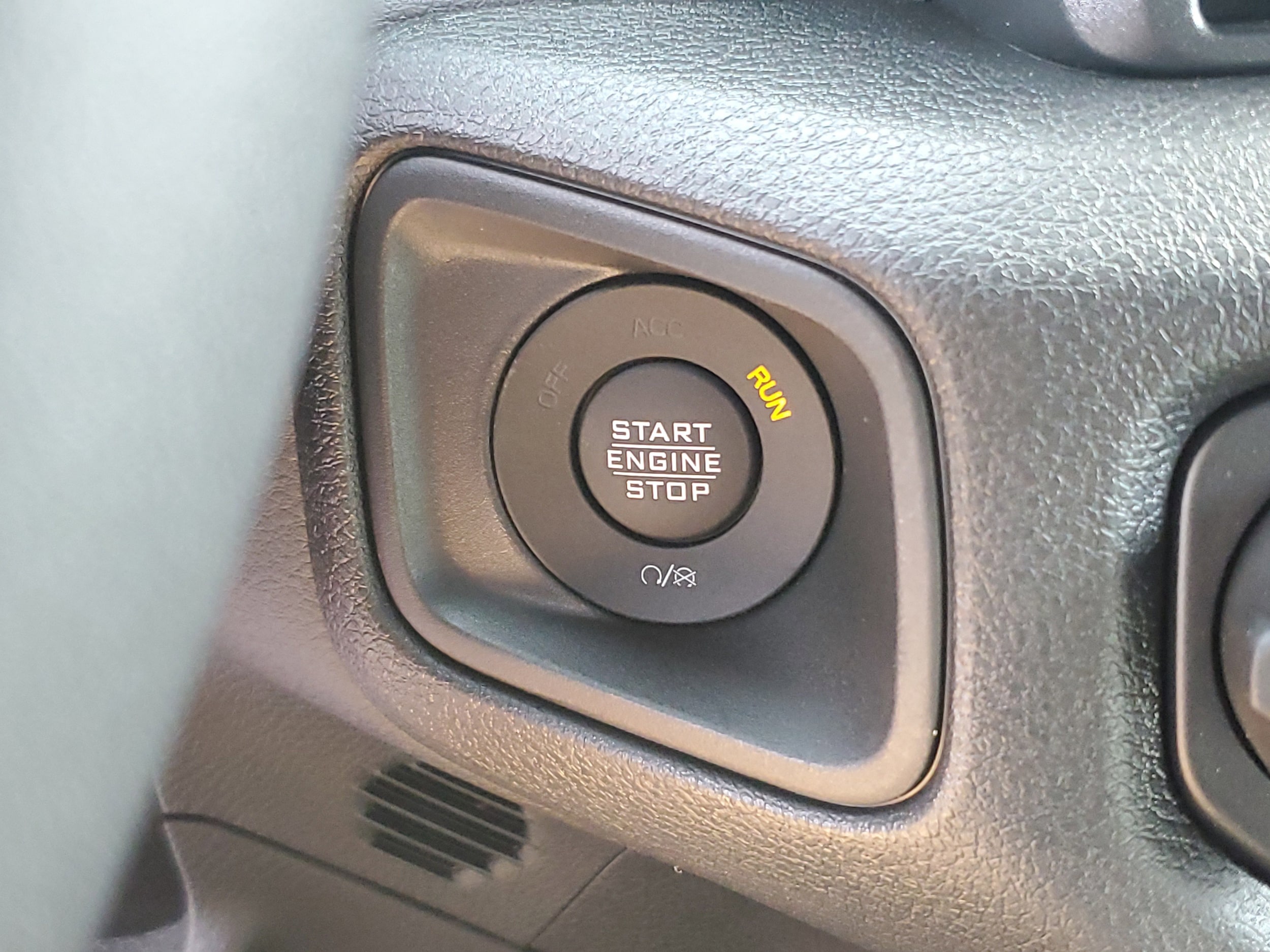 2025 Jeep Wrangler 4-Door Sport S - Photo 20