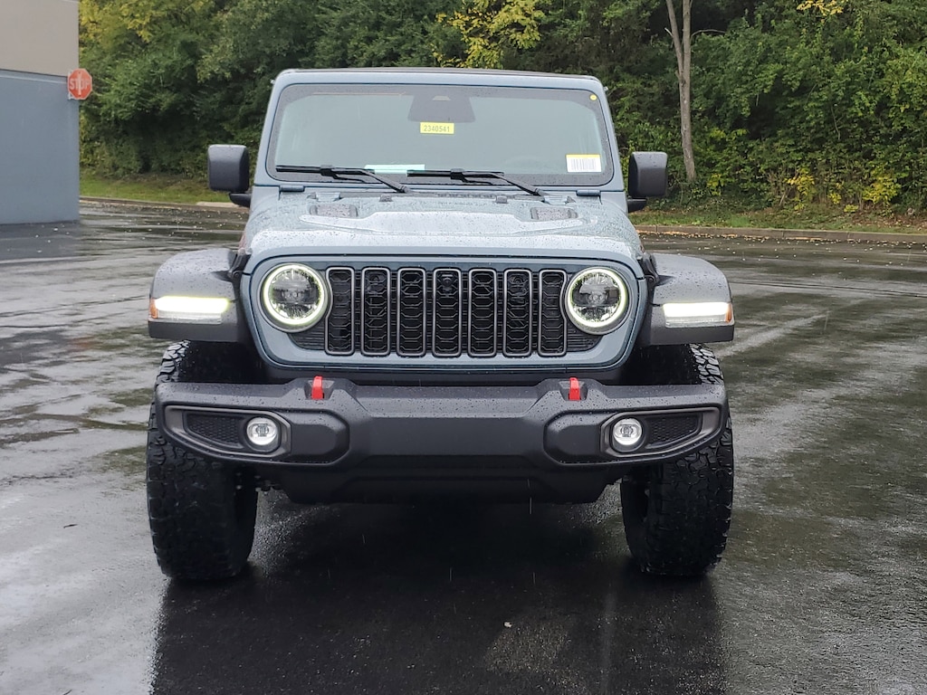 New 2026 Jeep Wrangler 4-DOOR RUBICON Sport Utility