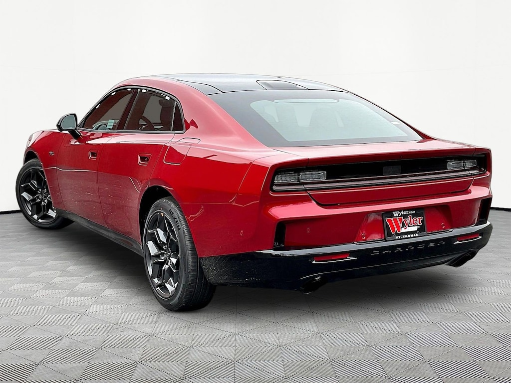 New 2026 Dodge Charger R/T PLUS 4-DOOR AWD Sedan