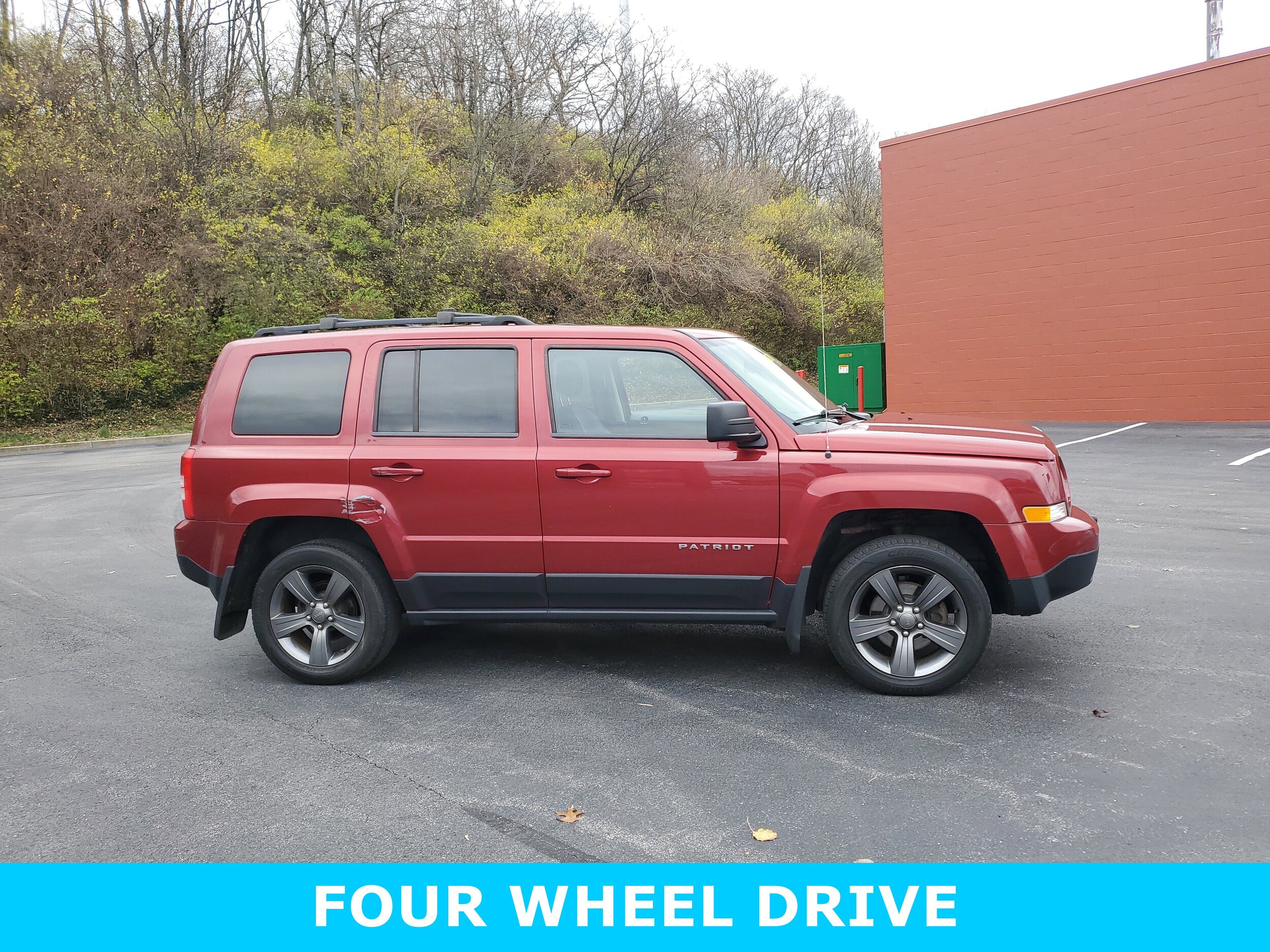 2015 Jeep Patriot High Altitude Altitude Edition photo 3