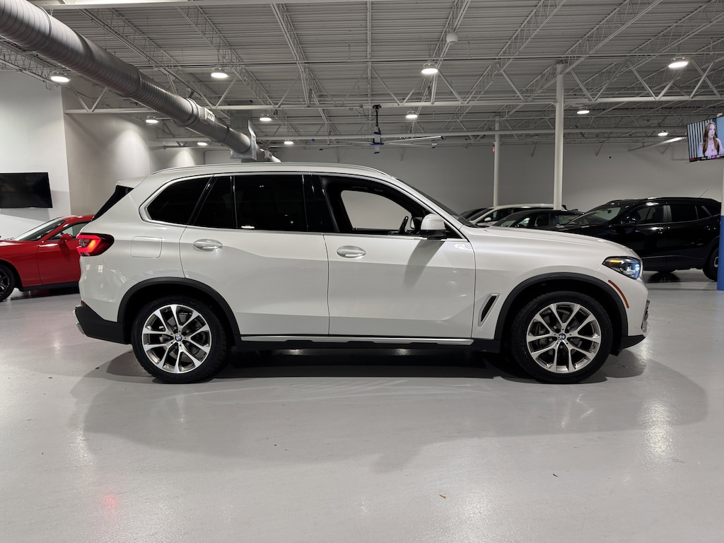 Used 2022 BMW X5 sDrive40i Sports Activity Vehicle SUV