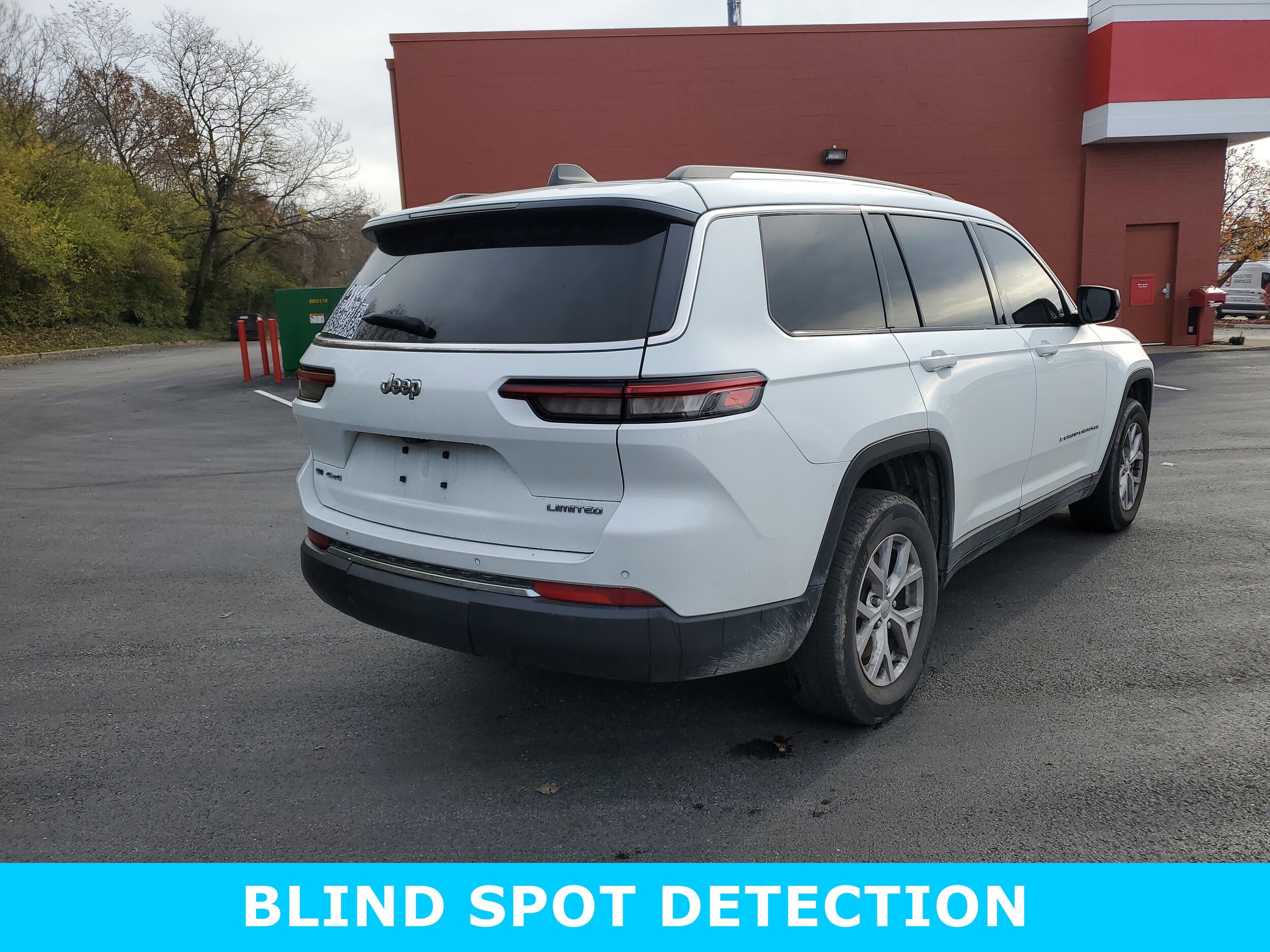 2022 Jeep Grand Cherokee Limited photo 4