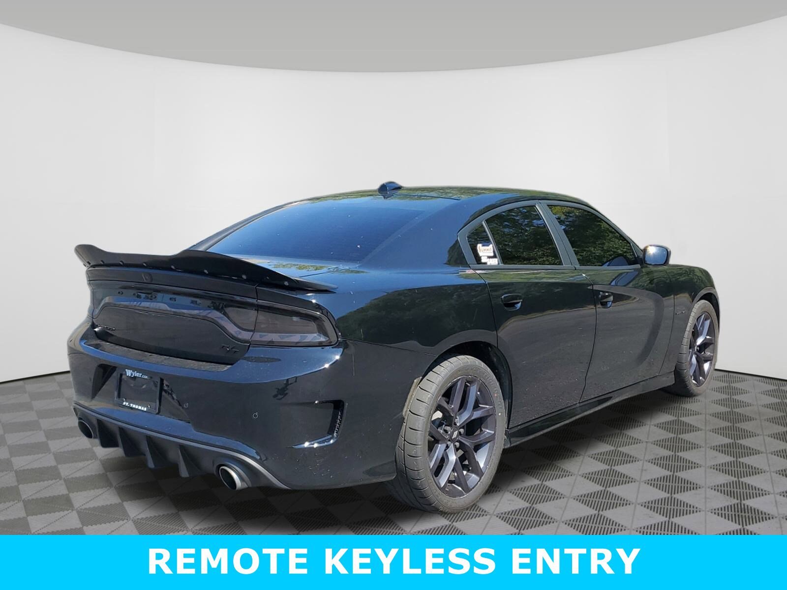 2020 Dodge Charger R/T photo 4
