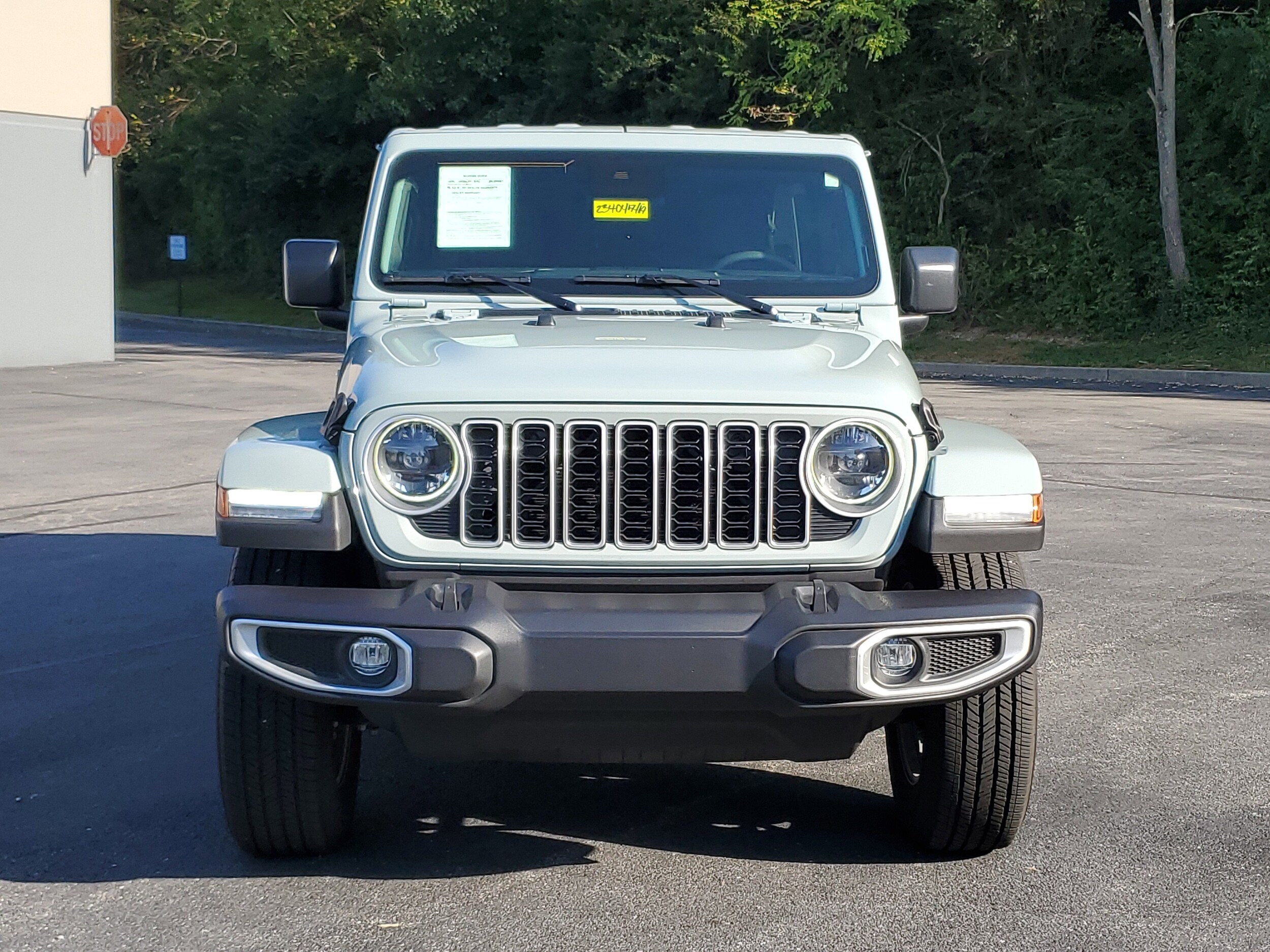 2024 Jeep Wrangler Sahara photo 2