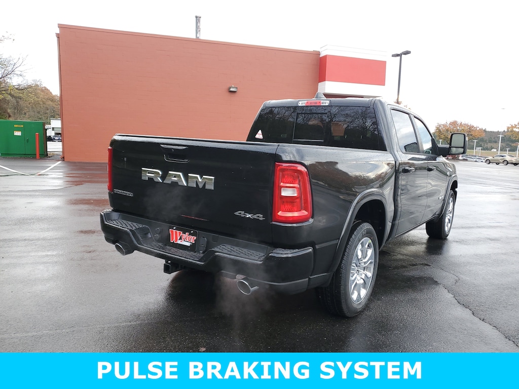 New 2026 Ram 1500 BIG HORN CREW CAB 4X4 5'7 BOX Pickup