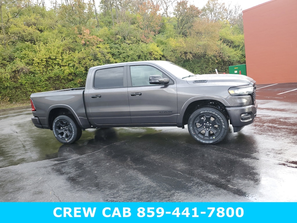 New 2026 Ram 1500 BIG HORN CREW CAB 4X4 5'7 BOX Pickup