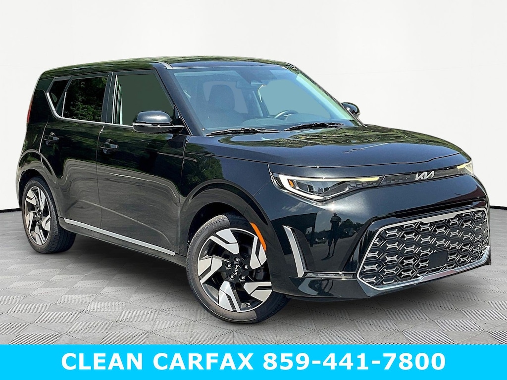 Used 2024 Kia Soul GT-Line IVT Hatchback