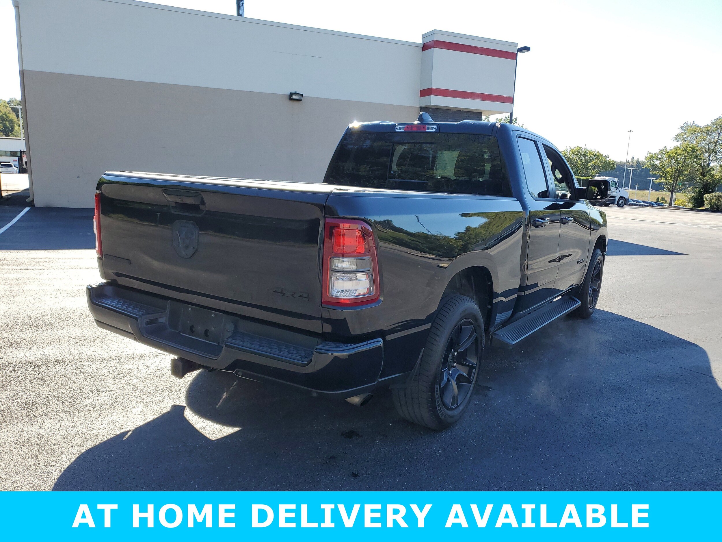 2022 Ram 1500 Big Horn photo 3
