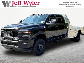 2026 Ram 3500 TRADESMAN CREW CAB CHASSIS 4X4 60' CA Pickup