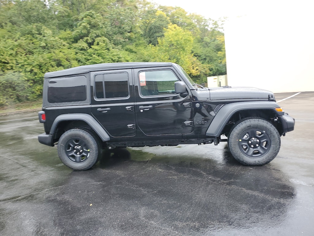 New 2026 Jeep Wrangler 4-DOOR SPORT Sport Utility
