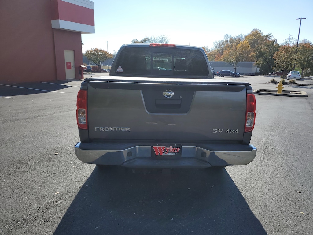Used 2016 Nissan Frontier 4WD Crew Cab SWB Auto SV Truck Crew Cab