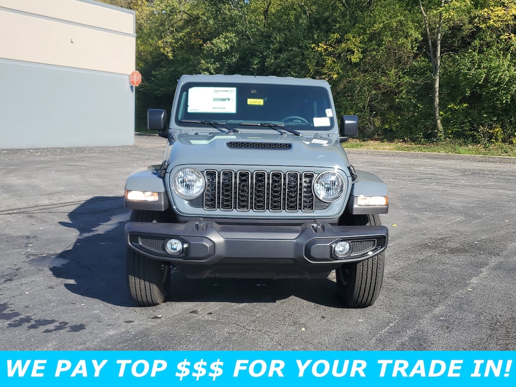 New 2025 Jeep Gladiator SPORT S 4X4 Pickup