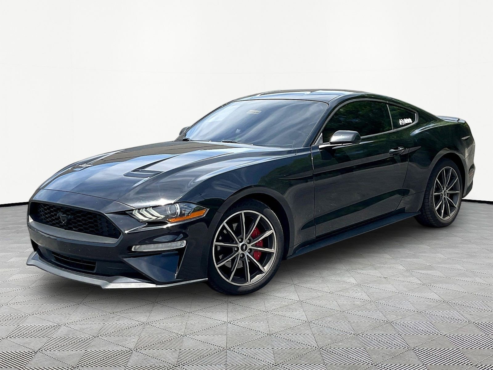 2018 Ford Mustang EcoBoost Coupe's photo