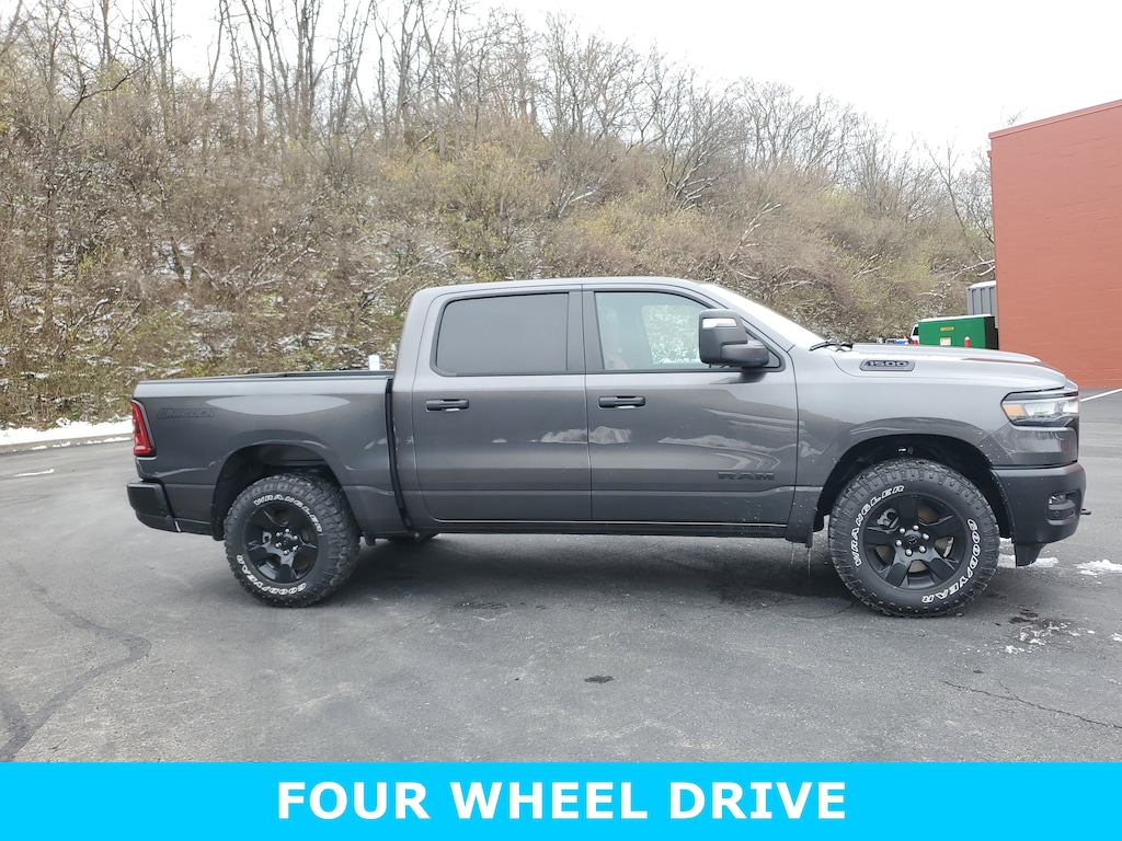 New 2026 Ram 1500 WARLOCK CREW CAB 4X4 5'7 BOX Pickup