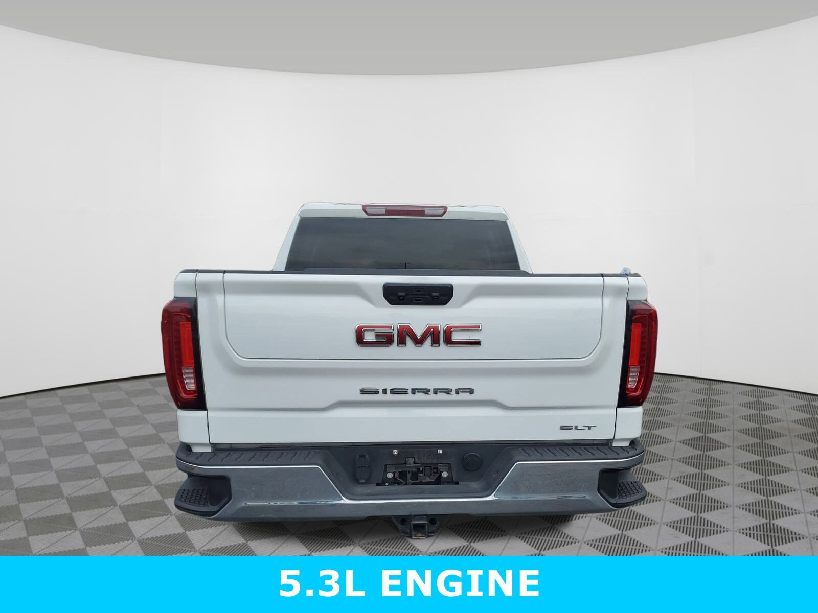 2024 Gmc Sierra 1500 SLT photo 3