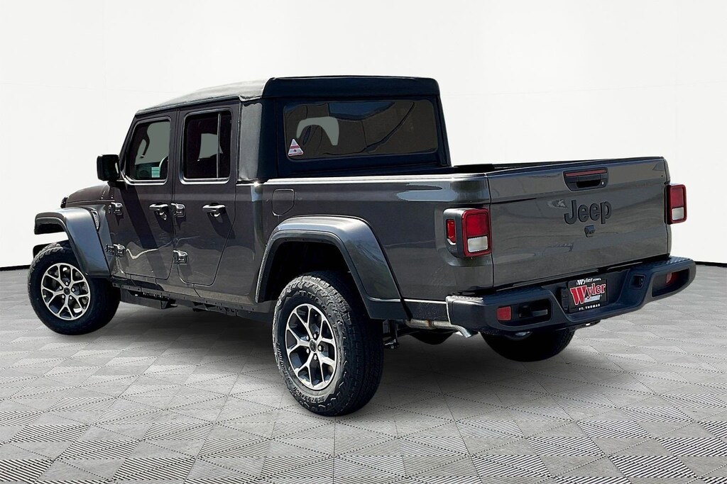 New 2026 Jeep Gladiator SPORT S 4X4 Pickup