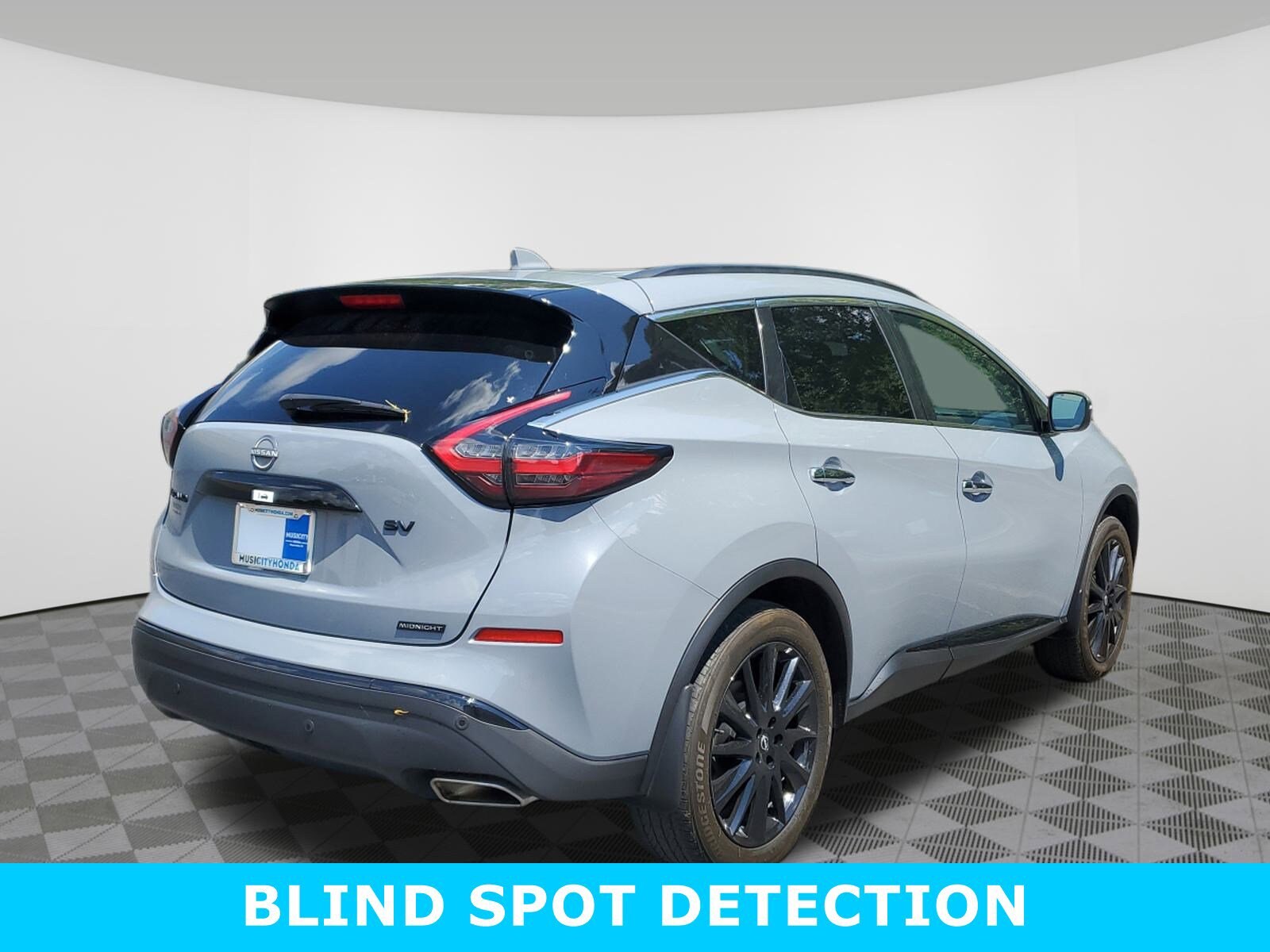 2023 Nissan Murano SV photo 4