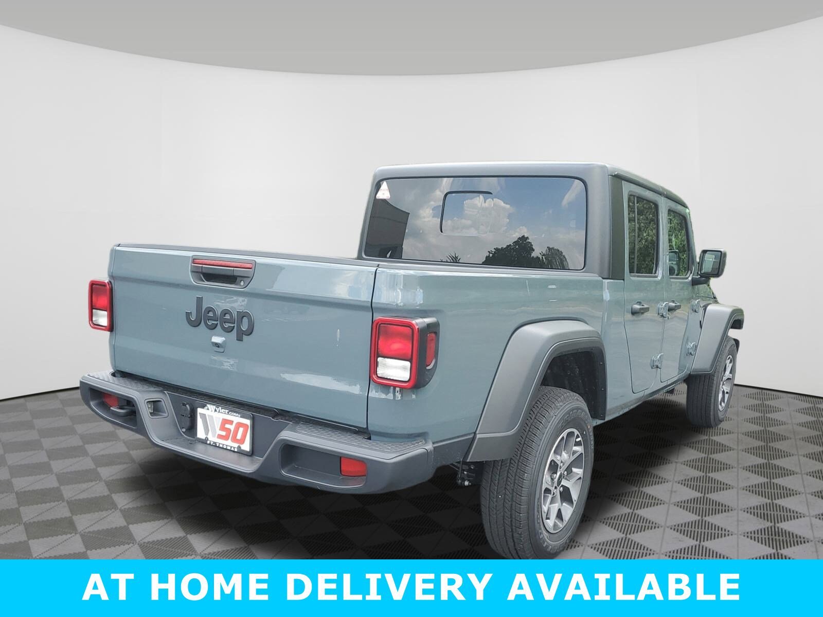 2025 Jeep Gladiator Sport S photo 4