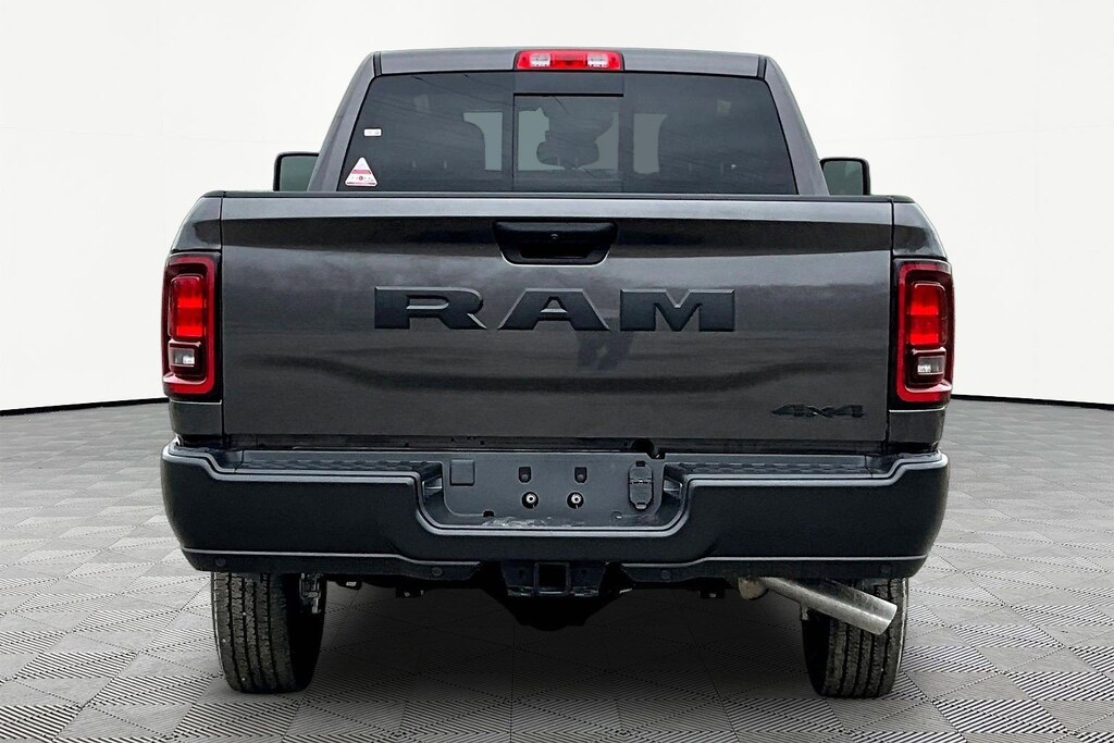 New 2026 Ram 2500 TRADESMAN CREW CAB 4X4 6'4 BOX Pickup