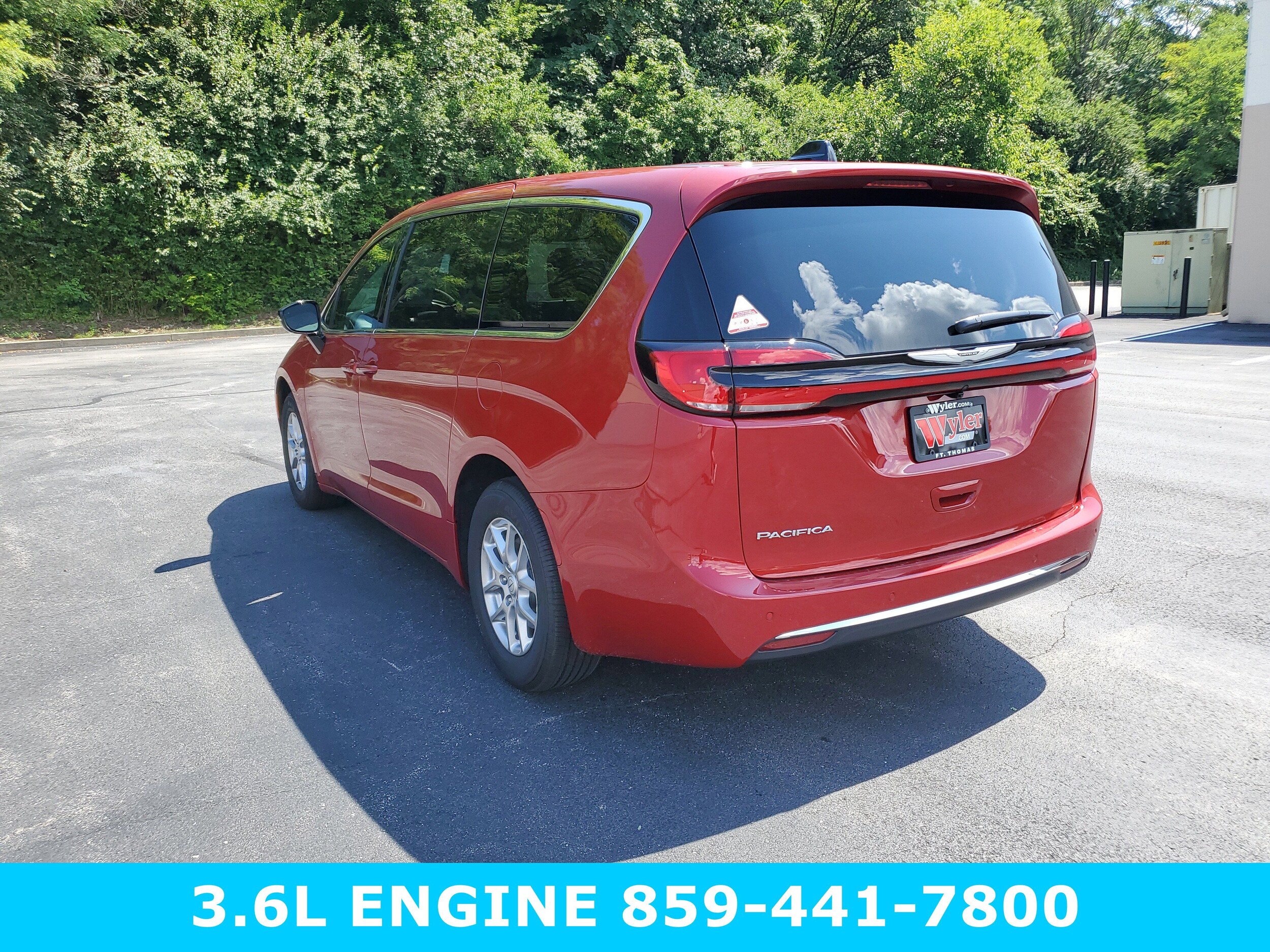 2026 Chrysler Pacifica Select - Photo 7