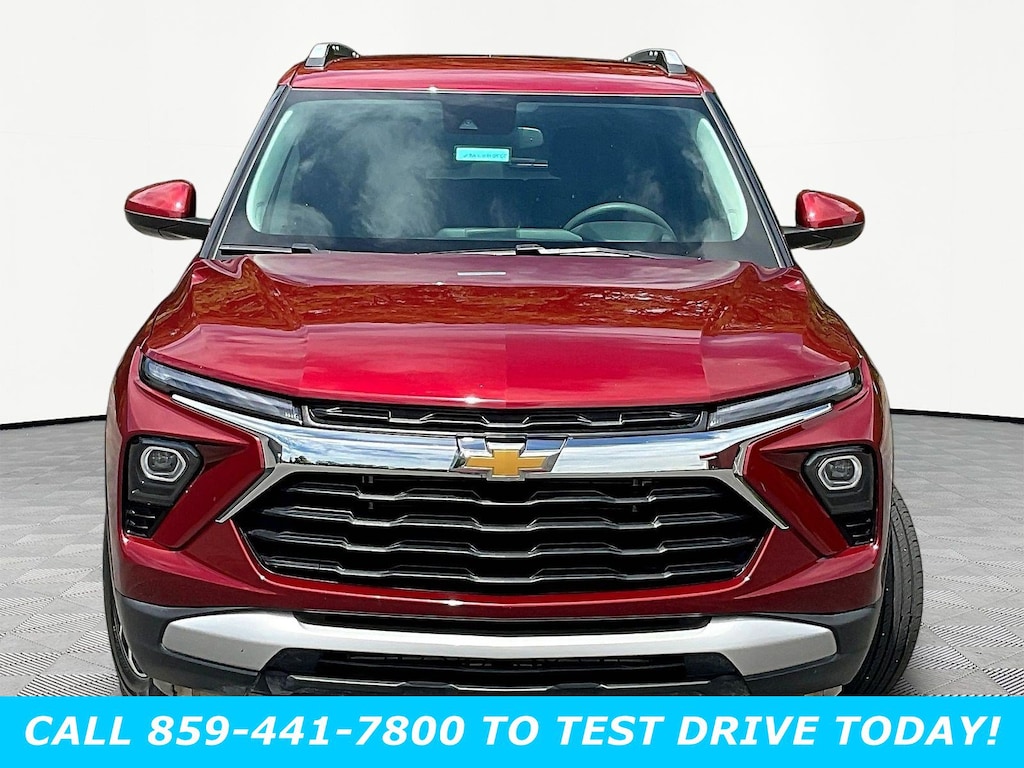 Used 2025 Chevrolet Trailblazer FWD 4dr LT SUV