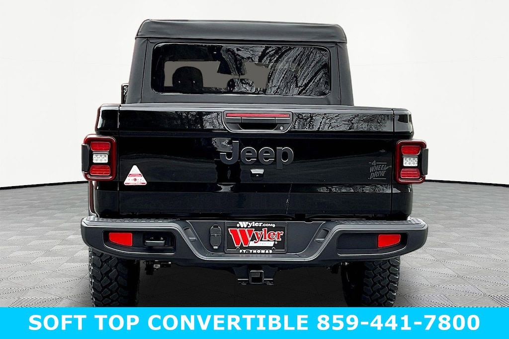 New 2026 Jeep Gladiator WILLYS 4X4 Pickup