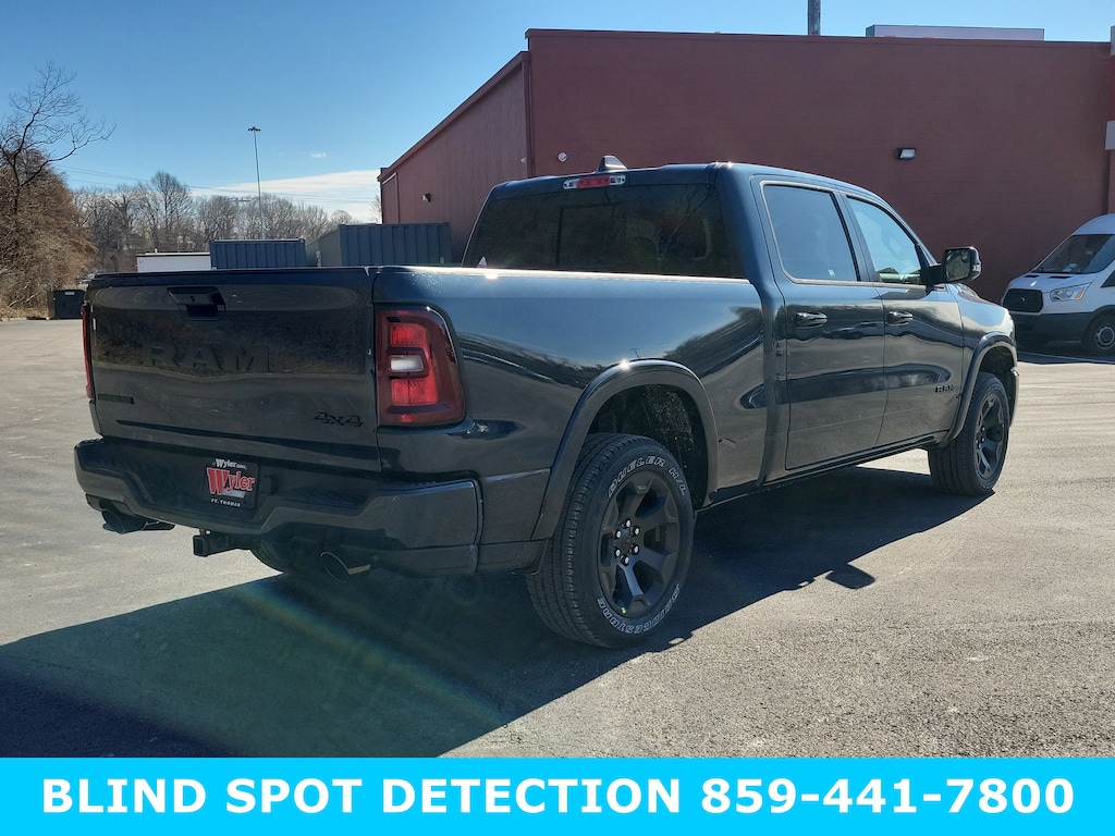 New 2026 Ram 1500 BIG HORN CREW CAB 4X4 6'4 BOX Pickup