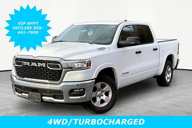 2025 Ram 1500 Big Horn 4x4 Crew Cab 57 Box Truck Crew Cab