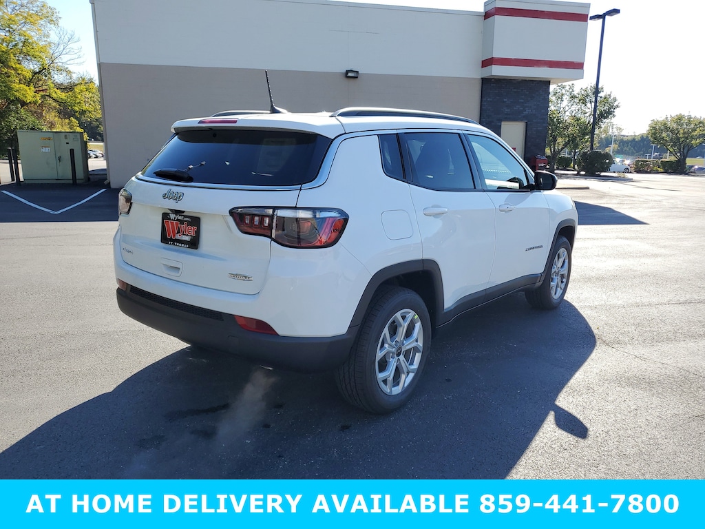 New 2026 Jeep Compass LATITUDE ALTITUDE 4X4 Sport Utility