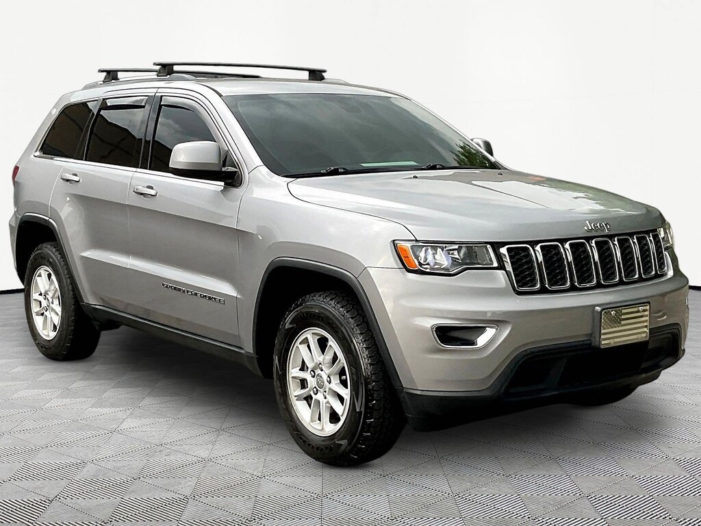 Used 2020 Jeep Grand Cherokee Laredo E 4x4 SUV