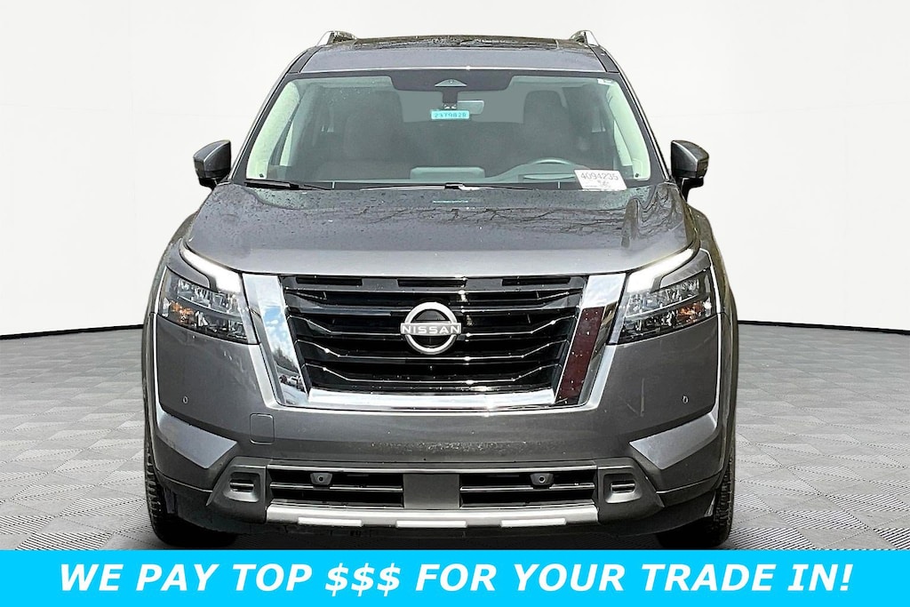 Used 2025 Nissan Pathfinder Platinum 4WD SUV