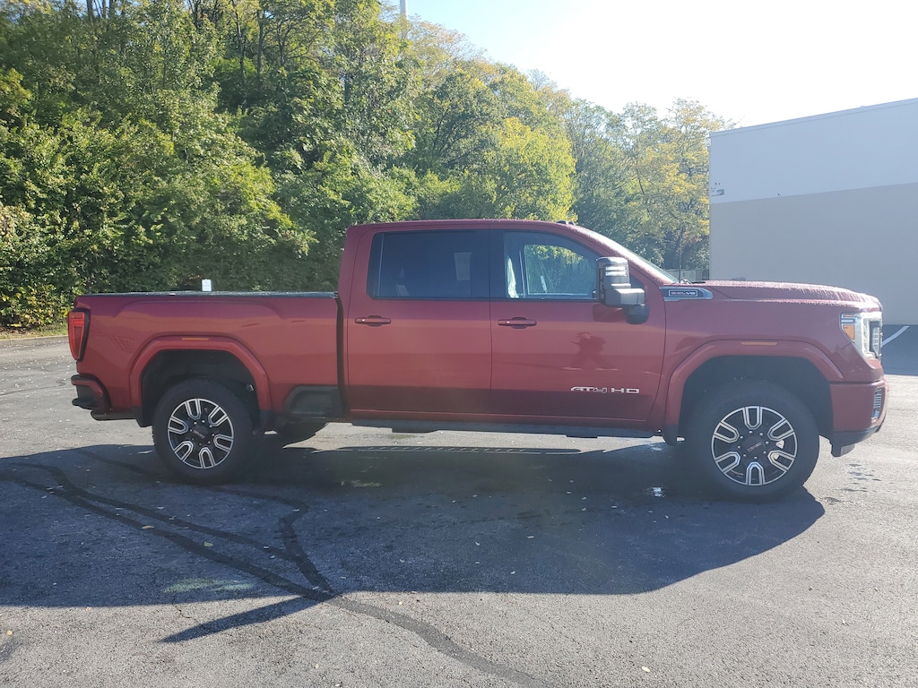Used 2021 GMC Sierra 2500HD 4WD Crew Cab 159 AT4 Truck Crew Cab