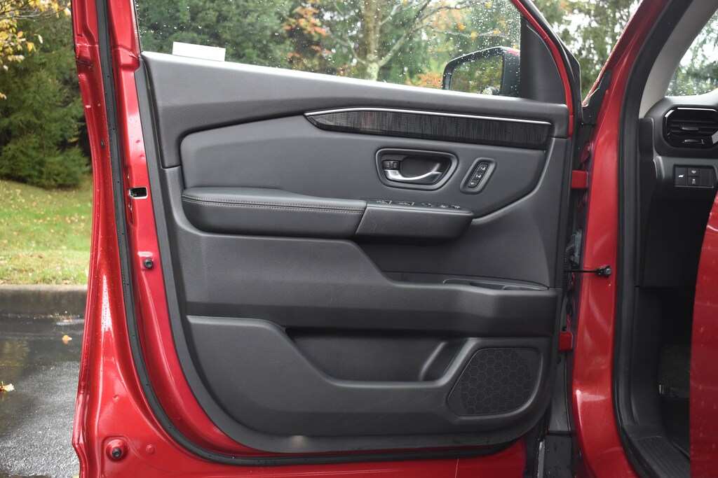 Used 2023 Honda Pilot Elite AWD SUV