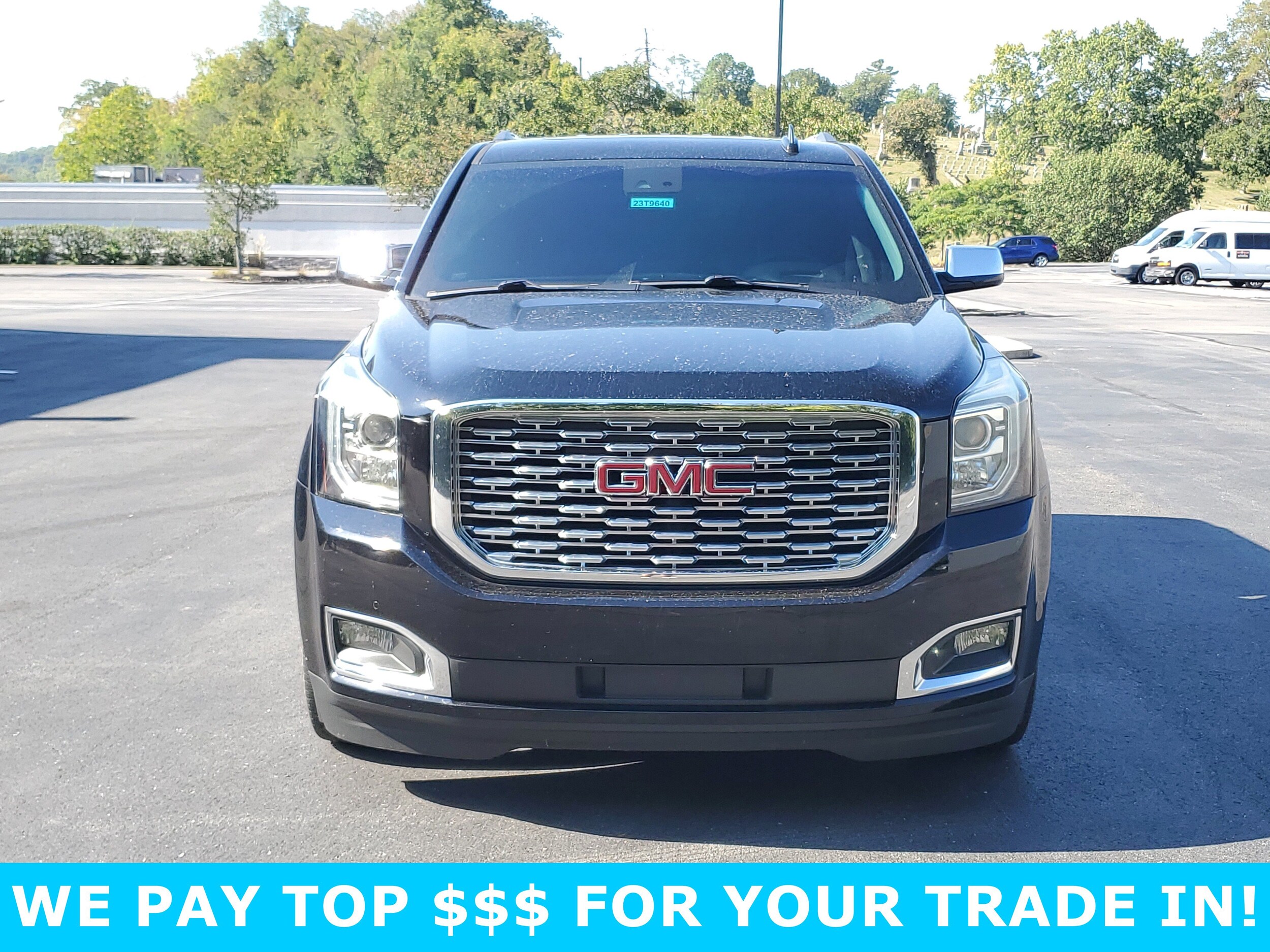2019 Gmc Yukon Denali photo 2