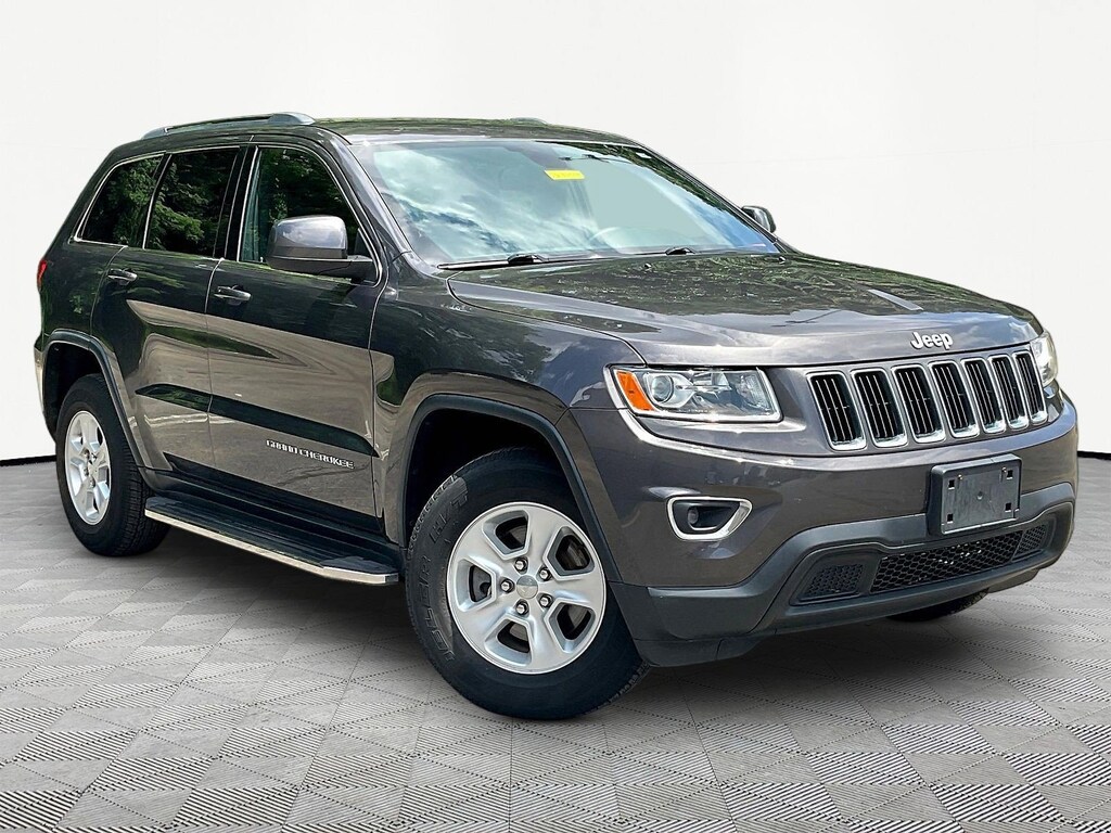 Used 2016 Jeep Grand Cherokee 4WD 4dr Laredo SUV