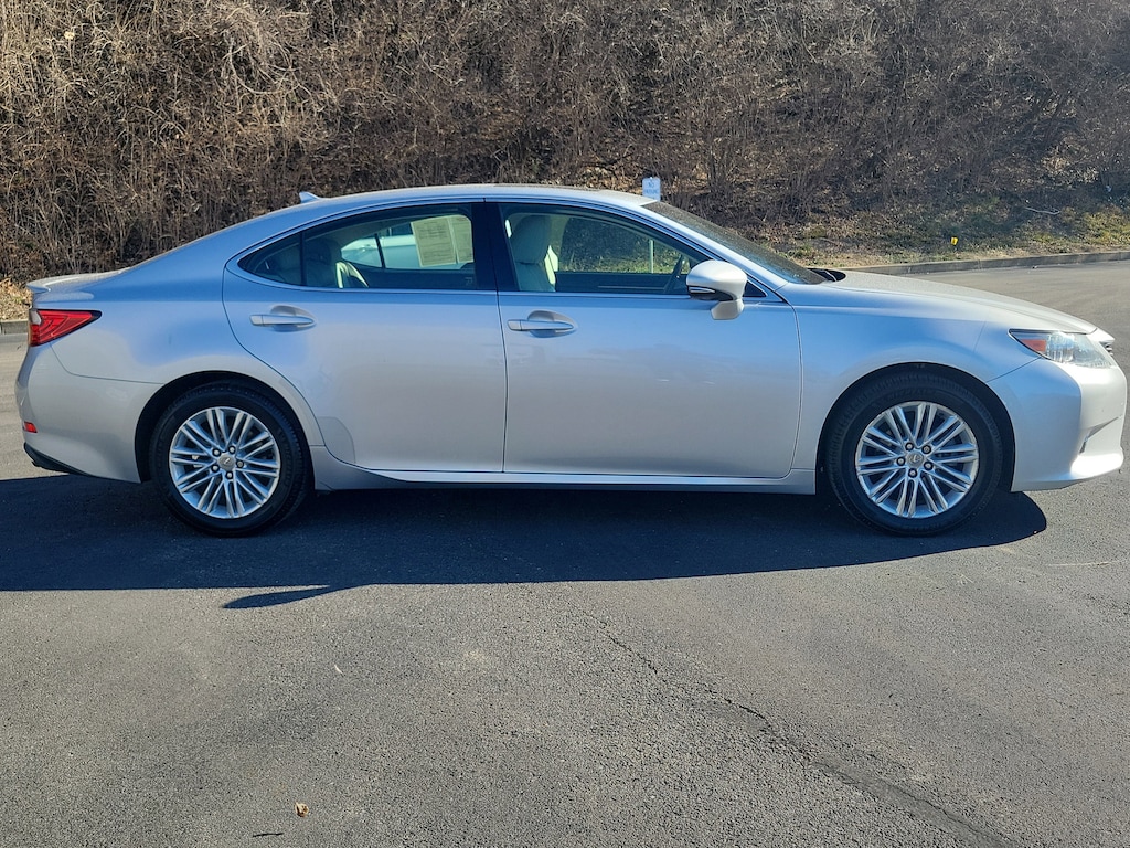 Used 2013 Lexus ES 350 4dr Sdn Sedan