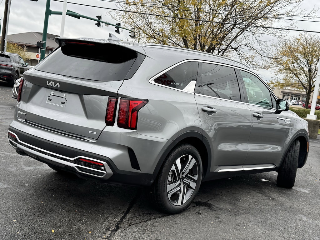 Used 2024 Kia Sorento Hybrid EX SUV