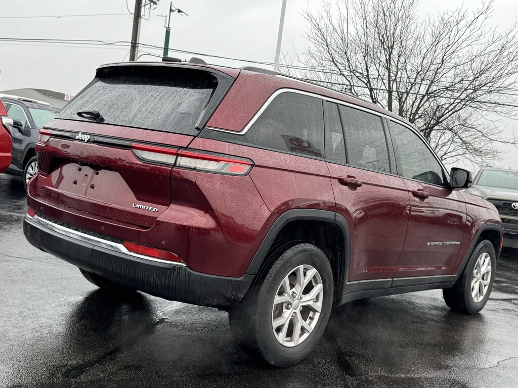 Used 2022 Jeep Grand Cherokee Limited SUV