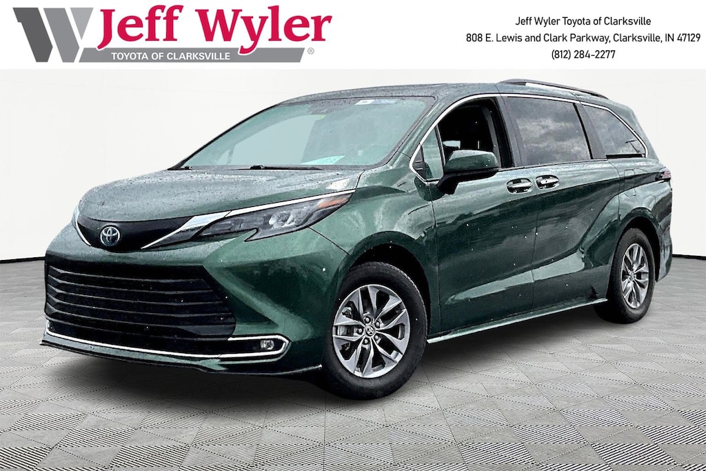 Used 2024 Toyota Sienna XLE 7 Passenger Van Passenger Van