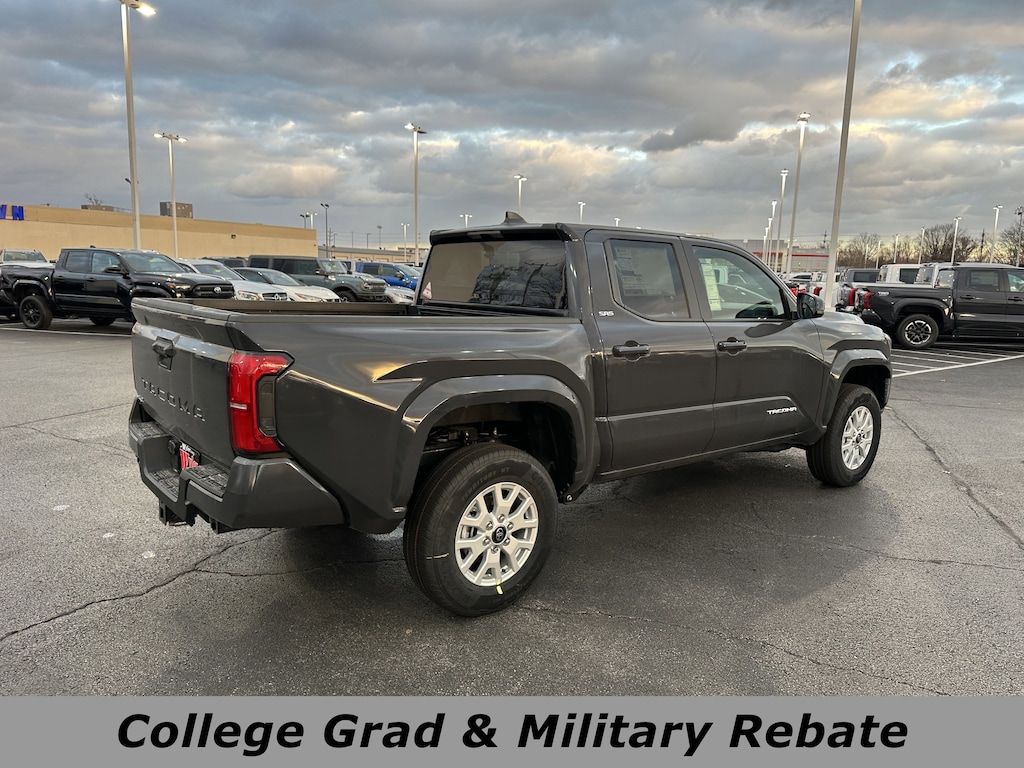 New 2025 Toyota Tacoma SR5 Truck Double Cab