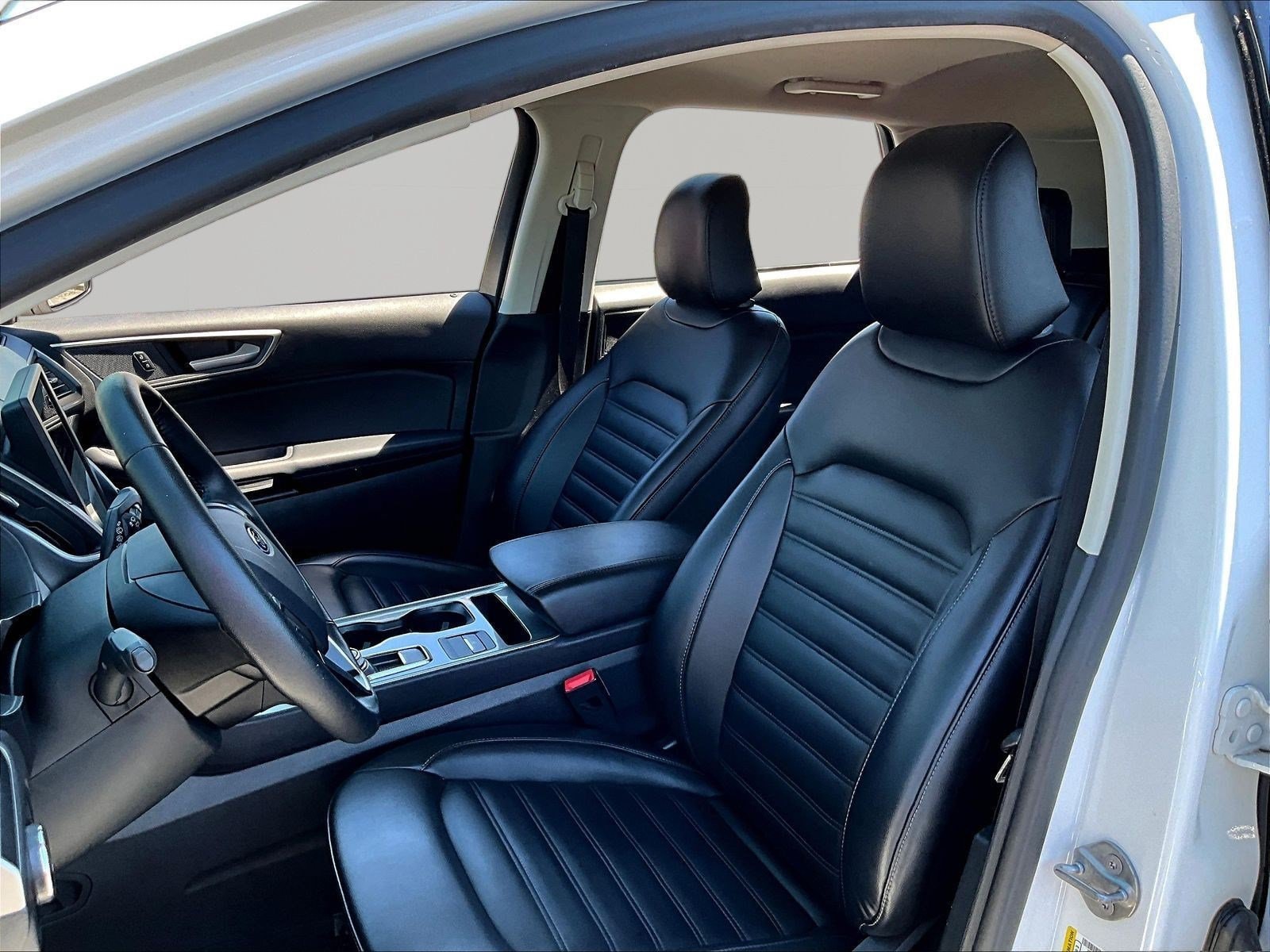 2024 Ford Edge SEL - Photo 25
