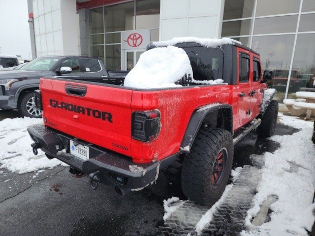 Used 2020 Jeep Gladiator Sport Truck Crew Cab