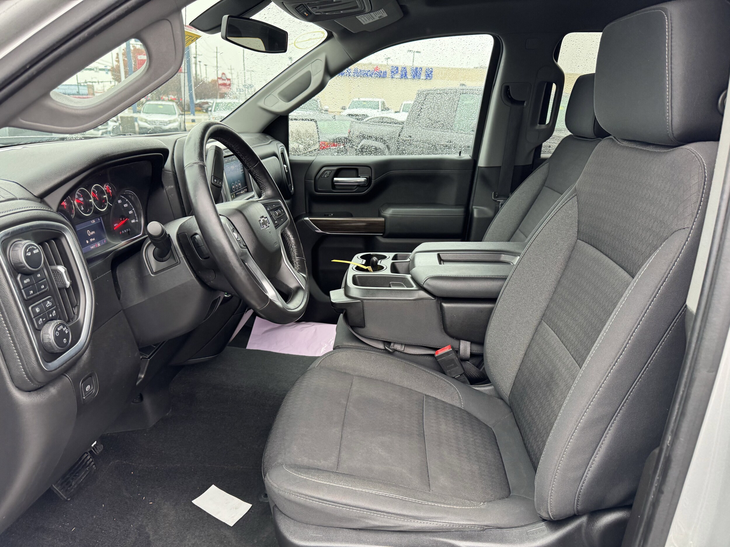 2020 Chevrolet Silverado 1500 RST photo 4