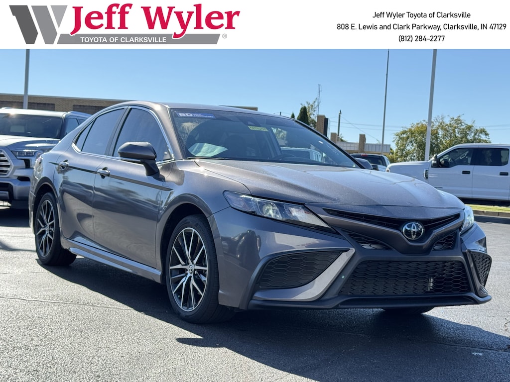 Used 2024 Toyota Camry SE Sedan