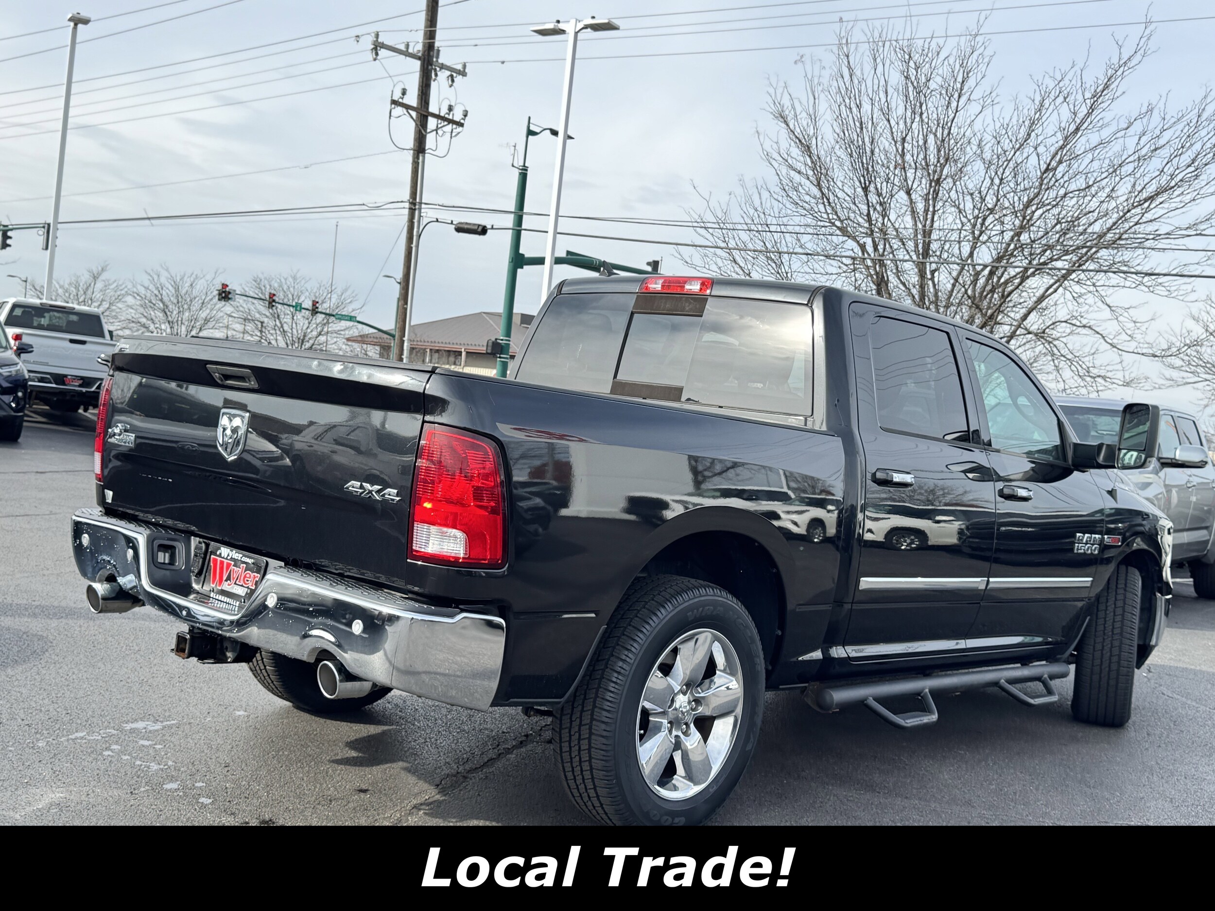 2016 Ram 1500 Big Horn photo 2