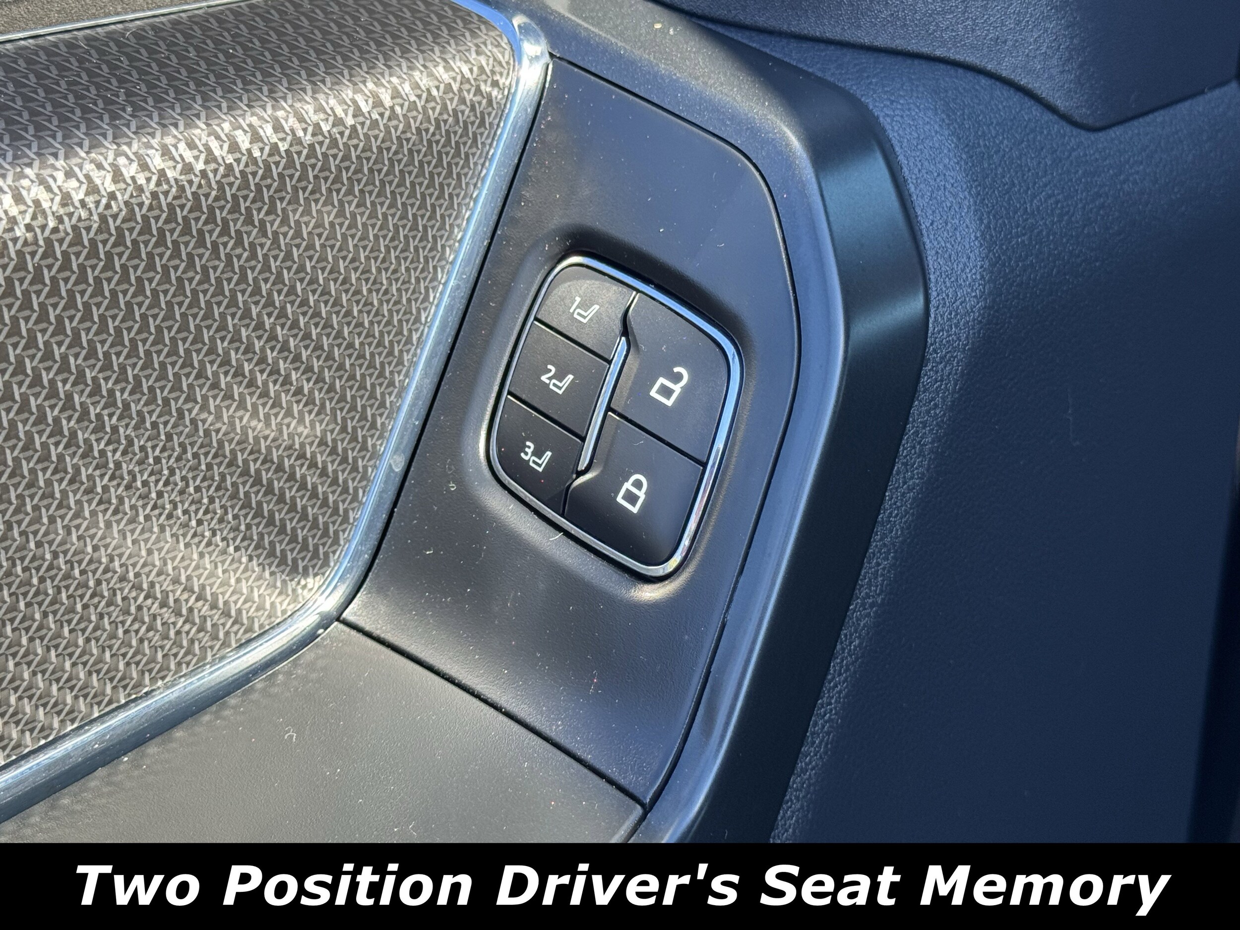 2024 Ford F-150 Raptor photo 3